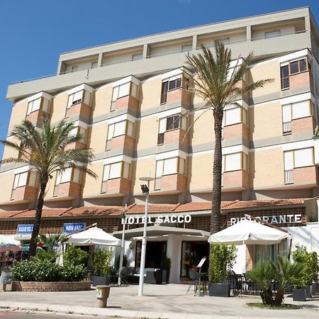 Hotel Sacco 贝尔纳尔达 外观 照片