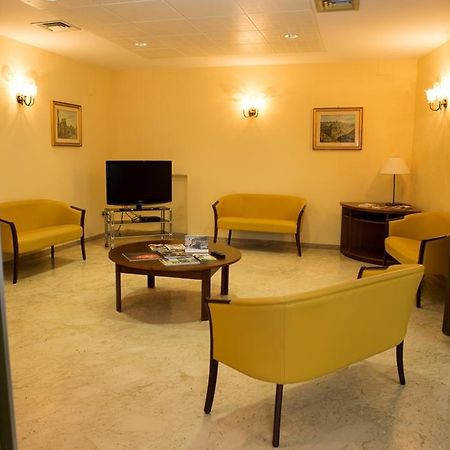 Hotel Sacco 贝尔纳尔达 外观 照片