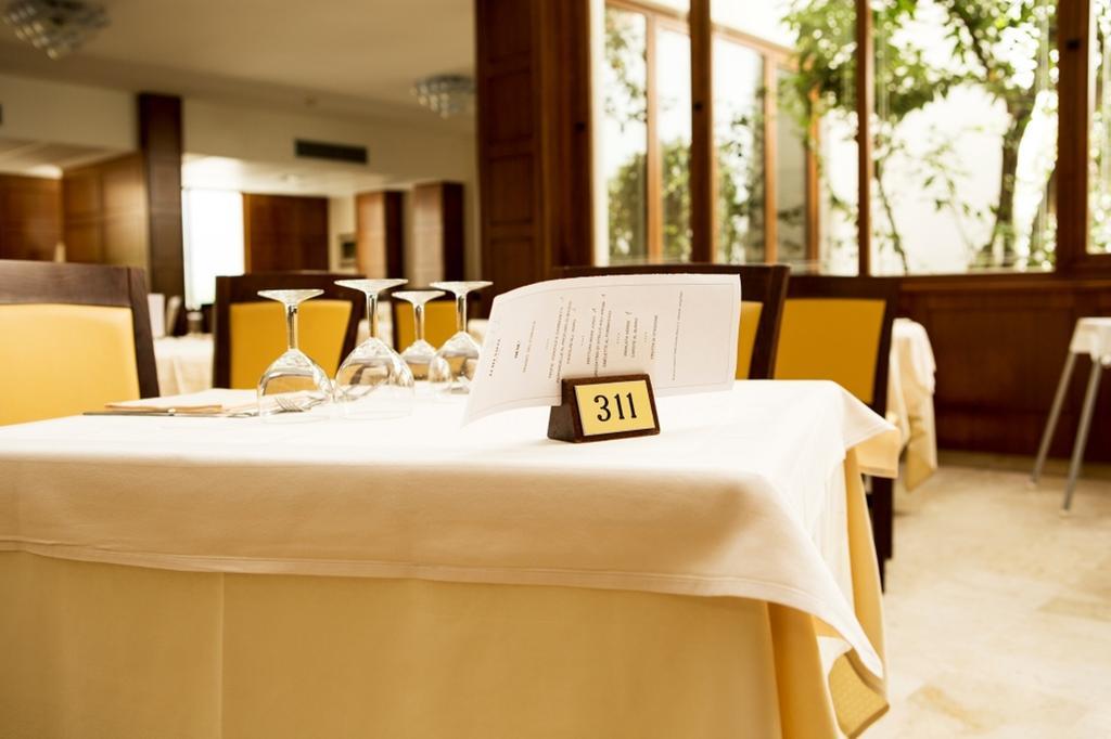 Hotel Sacco 贝尔纳尔达 外观 照片