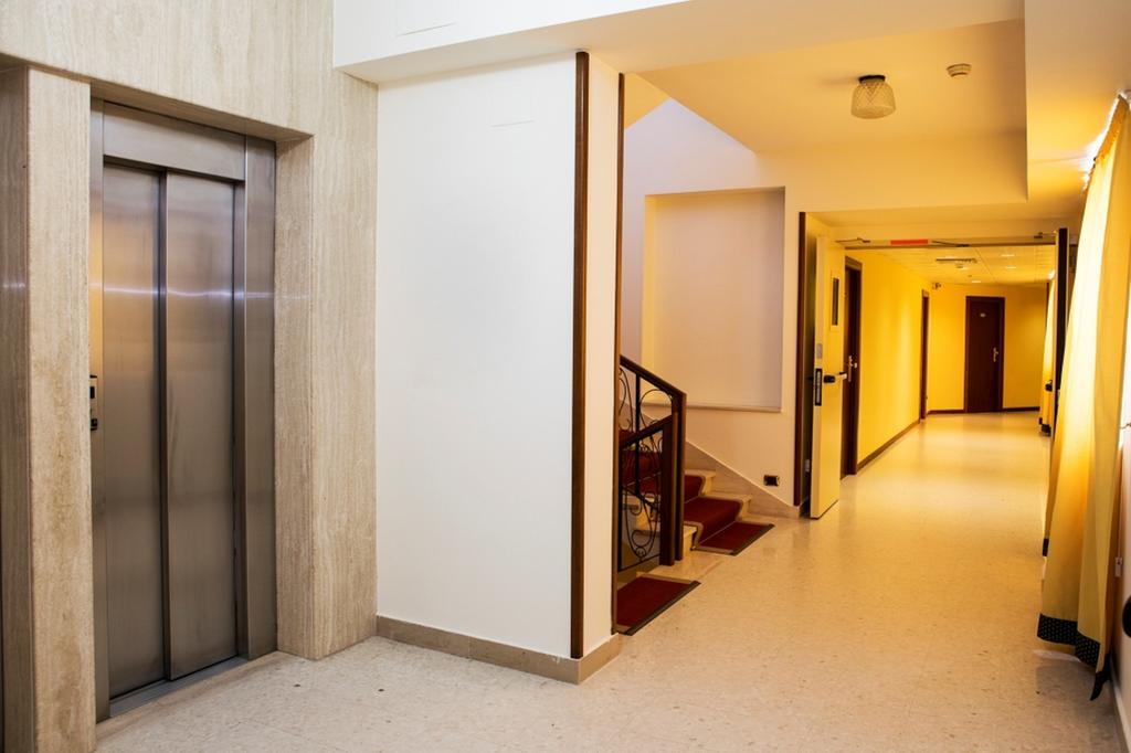 Hotel Sacco 贝尔纳尔达 外观 照片
