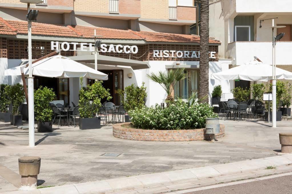 Hotel Sacco 贝尔纳尔达 外观 照片